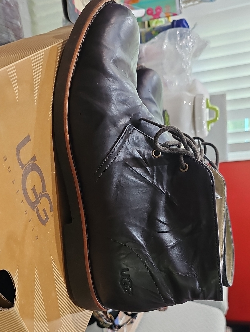 UGG Men’s Black Leather Chukka Boots